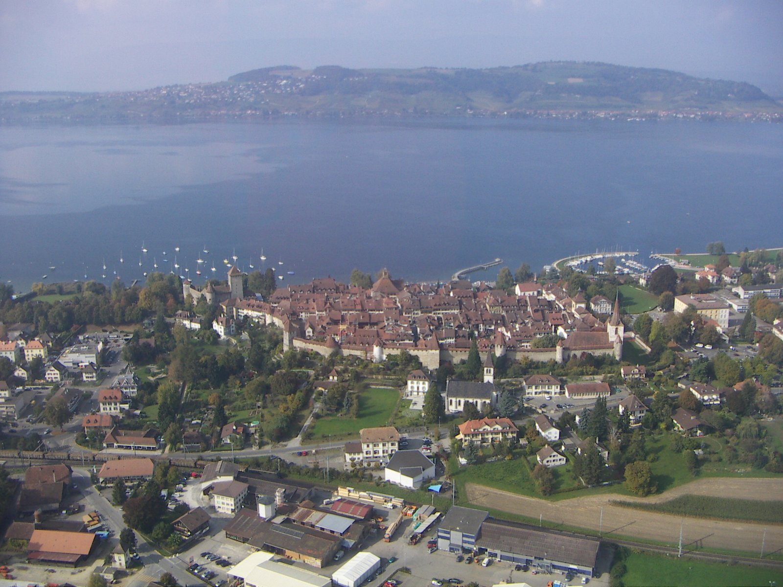 Murten, Fribourg & Neuchâtel